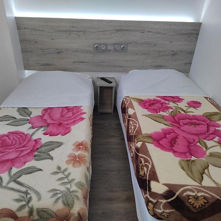 Alpha Hotel Bouafle ภายนอก รูปภาพ